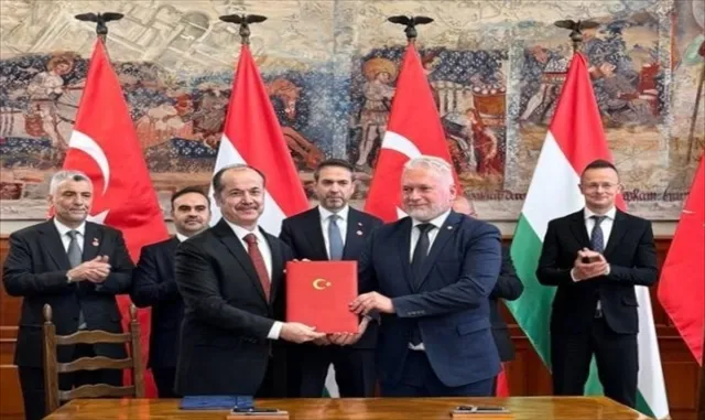 YEE ile Eötvös Lorand Üniversitesi, Türkoloji alanında işbirliği protokolü imzaladı YEE ile Eötvös Lorand Üniversitesi, Türkoloji alanında işbirliği protokolü imzaladı