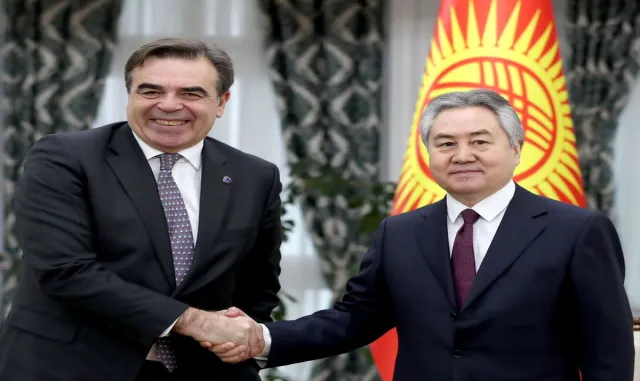 AB Komisyonu Başkan Yardımcısı Schinas, Kırgızistan’da temaslarda bulundu AB Komisyonu Başkan Yardımcısı Schinas, Kırgızistan’da temaslarda bulundu