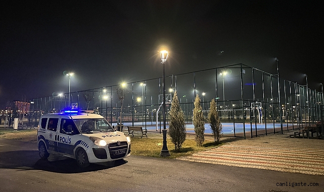 Basketbol oynarken hayatını kaybetti! Yer: Kayseri Basketbol oynarken hayatını kaybetti! Yer: Kayseri