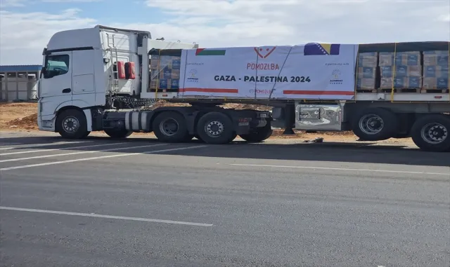 Bosna Hersek’in Gazze’ye yardım tırları Mısır’dan yola çıktı Bosna Hersek’in Gazze’ye yardım tırları Mısır’dan yola çıktı
