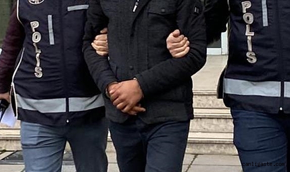 İstanbul merkezli 8 ilde casusluk operasyonu: 33 zanlı yakalandı İstanbul merkezli 8 ilde casusluk operasyonu: 33 zanlı yakalandı