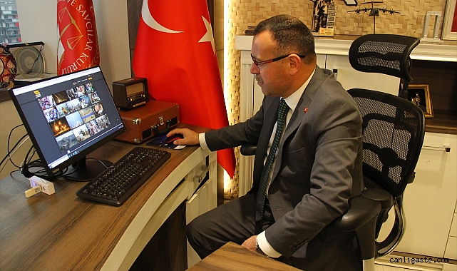 Kayseri Cumhuriyet Başsavcısı Korkmaz, ’Yılın Kareleri’ oylamasında hangi fotoğraflara oy verdi? Kayseri Cumhuriyet Başsavcısı Korkmaz, ’Yılın Kareleri’ oylamasında hangi fotoğraflara oy verdi?