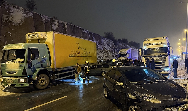 Kayseri’de 8 aracın karıştığı zincirleme trafik kazası: 5 yaralı Kayseri’de 8 aracın karıştığı zincirleme trafik kazası: 5 yaralı