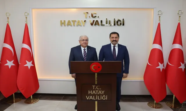 Milli Savunma Bakanı Yaşar Güler Hatay’a gitti Milli Savunma Bakanı Yaşar Güler Hatay’a gitti