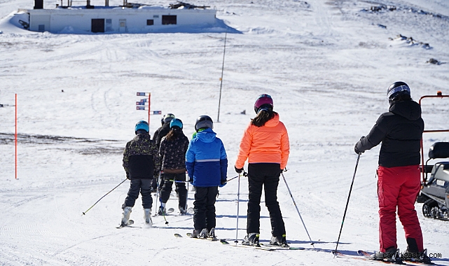 Yarıyıl tatilinde Erciyes’in doluluk oranı yüzde 80 Yarıyıl tatilinde Erciyes’in doluluk oranı yüzde 80