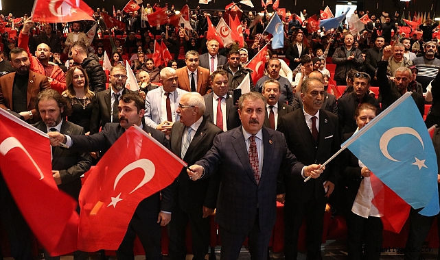 Destici, Kayseri’de aday tanıtım toplantısında konuştu... Destici, Kayseri’de aday tanıtım toplantısında konuştu...