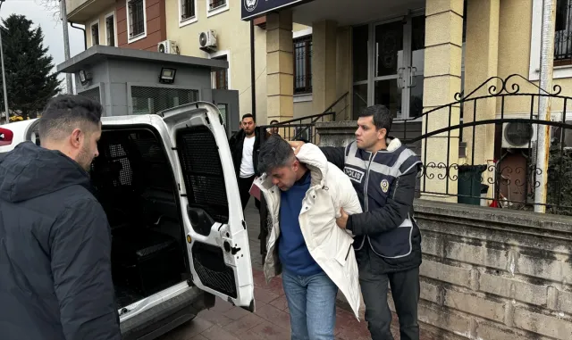 GÜNCELLEME - Sakarya’da tartıştığı kadını silahla öldüren zanlı tutuklandı GÜNCELLEME - Sakarya’da tartıştığı kadını silahla öldüren zanlı tutuklandı