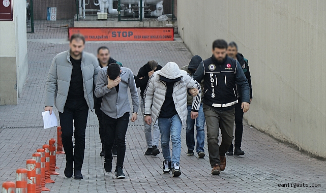 Kayseri’de uyuşturucu operasyonu: 9 kişi yakalandı Kayseri’de uyuşturucu operasyonu: 9 kişi yakalandı