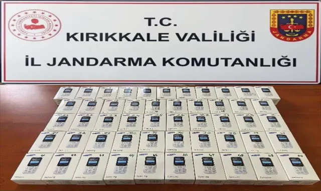 Kırıkkale’de gümrük kaçağı 51 telefon ele geçirildi Kırıkkale’de gümrük kaçağı 51 telefon ele geçirildi