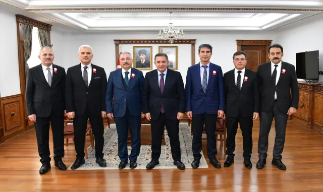 Kırşehir’de 35. Vergi Haftası etkinlikleri Kırşehir’de 35. Vergi Haftası etkinlikleri