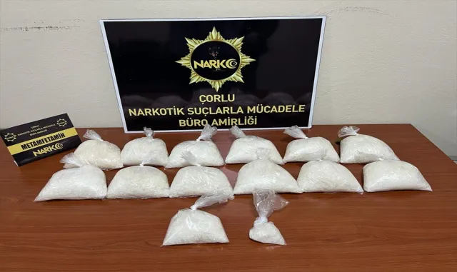 Tekirdağ’da uyuşturucu operasyonunda 2 zanlı tutuklandı Tekirdağ’da uyuşturucu operasyonunda 2 zanlı tutuklandı