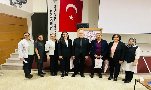 Yunus Emre Devlet Hastanesi "Anne Dostu" unvanı kazandı Yunus Emre Devlet Hastanesi "Anne Dostu" unvanı kazandı