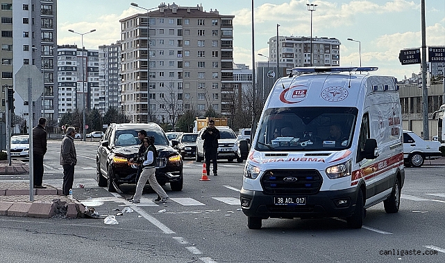 Bekir Yıldız Bulvarında trafik kazası: 1 ağır yaralı