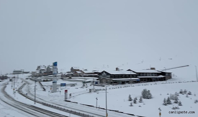 Erciyes Dağı’nda kar kalınlığı 110 santimetreye ulaştı Erciyes Dağı’nda kar kalınlığı 110 santimetreye ulaştı