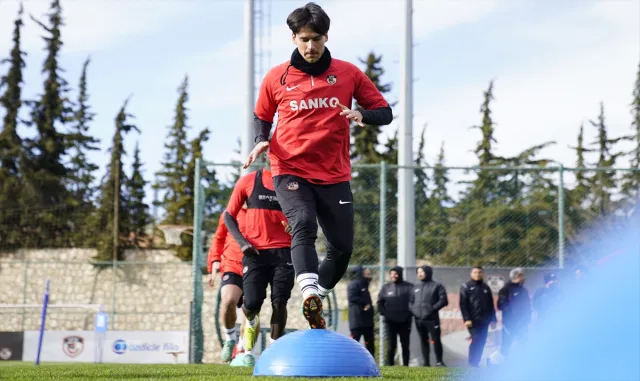 Gaziantep FK, Alanyaspor maçının hazırlıklarını sürdürdü Gaziantep FK, Alanyaspor maçının hazırlıklarını sürdürdü
