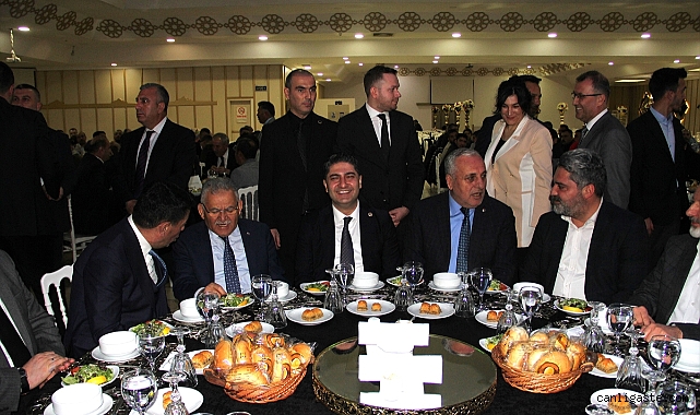 Kayseri’de İstanbul Belediye Başkanı İmamoğlu’nu eleştiren genel başkan yardımcısı kim? Kayseri’de İstanbul Belediye Başkanı İmamoğlu’nu eleştiren genel başkan yardımcısı kim?