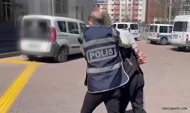Kayseri’de suç makinesi sahte polis kimliğiyle yakalandı Kayseri’de suç makinesi sahte polis kimliğiyle yakalandı