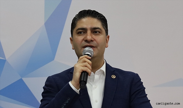 Özdemir, Kayseri’de Ankara ve İstanbul için oy istedi! Özdemir, Kayseri’de Ankara ve İstanbul için oy istedi!