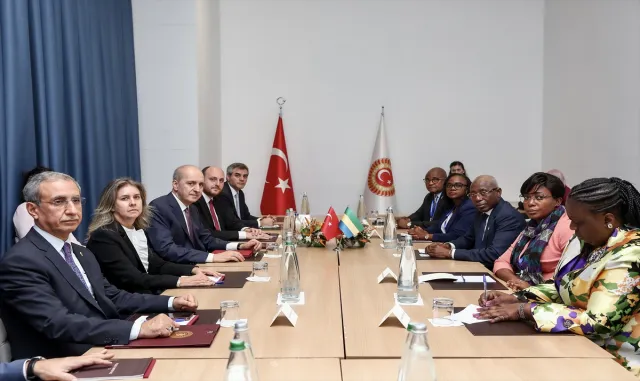 TBMM Başkanı Kurtulmuş, Gabon Geçiş Dönemi Ulusal Meclisi Başkanı Ndongou ile görüştü TBMM Başkanı Kurtulmuş, Gabon Geçiş Dönemi Ulusal Meclisi Başkanı Ndongou ile görüştü