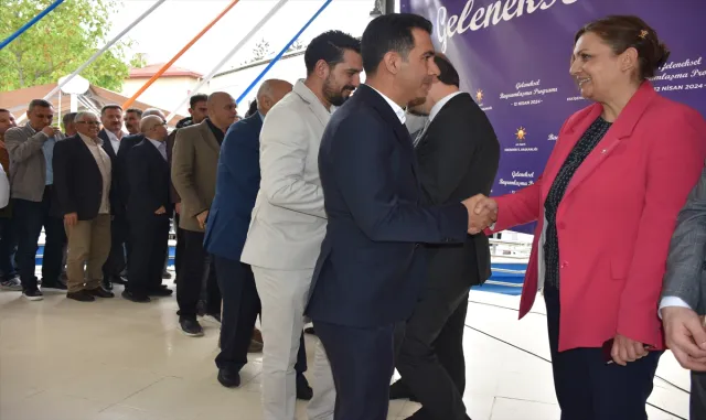 AK Parti Eskişehir Teşkilatı bayramlaştı AK Parti Eskişehir Teşkilatı bayramlaştı