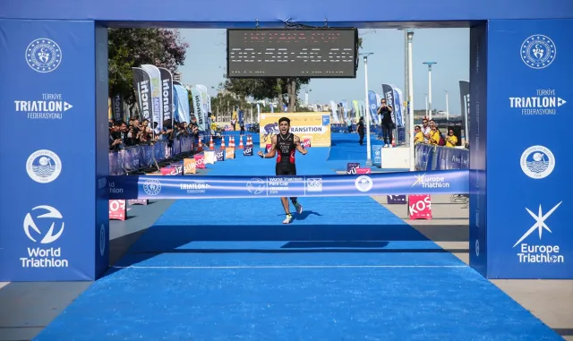 Dünya Paratriatlon Kupası Mersin’de düzenlendi Dünya Paratriatlon Kupası Mersin’de düzenlendi