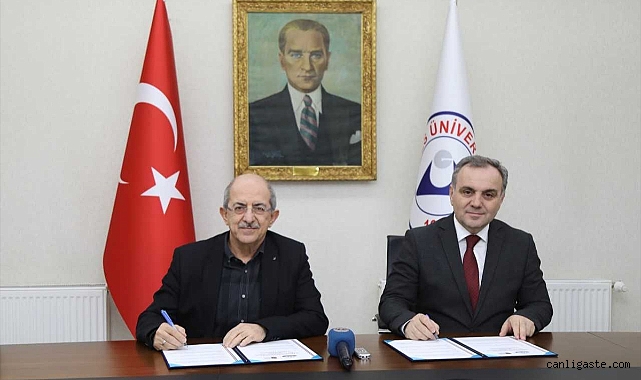 Erciyes Üniversitesi ile TÜZDEV arasında iş birliği protokolü imzalandı Erciyes Üniversitesi ile TÜZDEV arasında iş birliği protokolü imzalandı