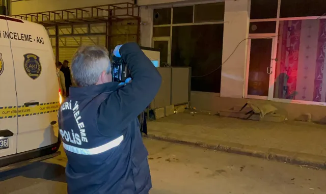 Eskişehir’de bıçaklı kavgada bir kişi ağır yaralandı Eskişehir’de bıçaklı kavgada bir kişi ağır yaralandı