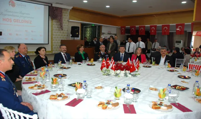 Eskişehir’de protokol üyeleri bayramlaştı