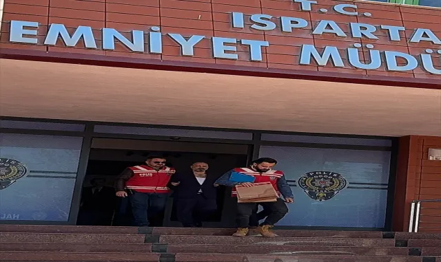 GÜNCELLEME - Isparta’da gece kulübünde çıkan silahlı kavgada 1 kişi öldü GÜNCELLEME - Isparta’da gece kulübünde çıkan silahlı kavgada 1 kişi öldü