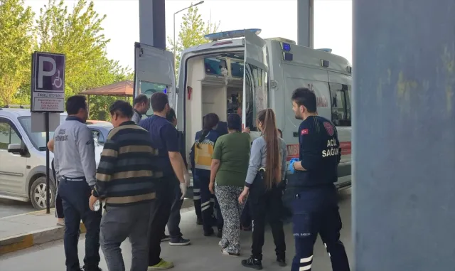 İzmir’de süt tankerinin çarptığı çocuk yaralandı İzmir’de süt tankerinin çarptığı çocuk yaralandı