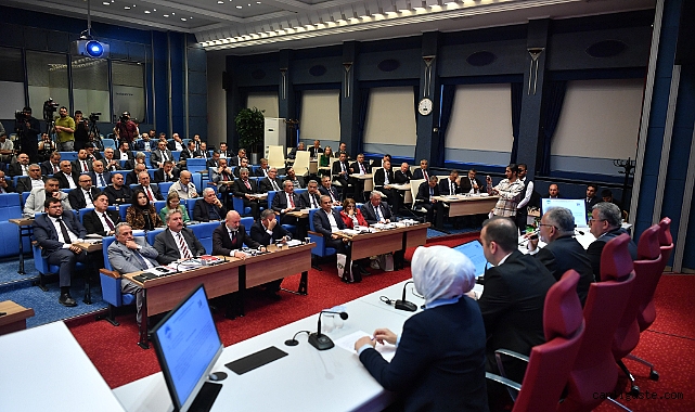 Kayseri’de su ücretine yüzde 30 indirim kararı mecliste onaylandı Kayseri’de su ücretine yüzde 30 indirim kararı mecliste onaylandı
