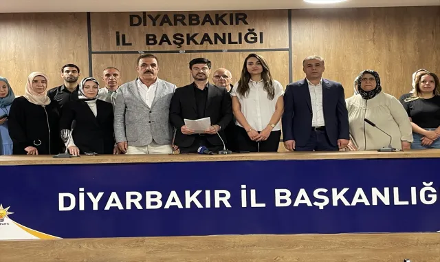 Diyarbakır, Batman ve Şırnak’ta AK Parti teşkilatları 27 Mayıs darbesini kınadı Diyarbakır, Batman ve Şırnak’ta AK Parti teşkilatları 27 Mayıs darbesini kınadı