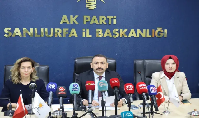 Gaziantep ve çevre illerdeki AK Parti teşkilatları 27 Mayıs darbesini kınadı Gaziantep ve çevre illerdeki AK Parti teşkilatları 27 Mayıs darbesini kınadı