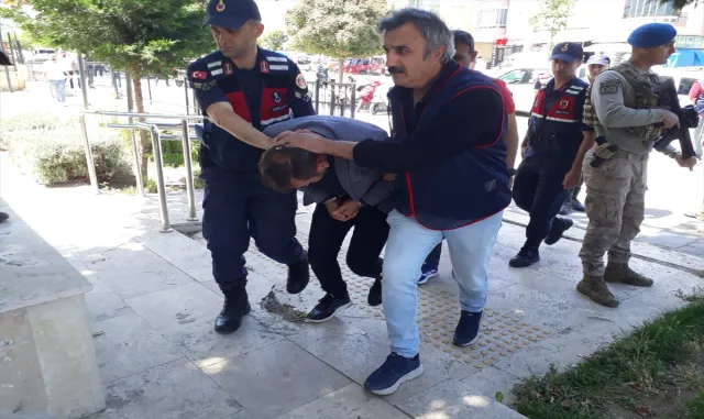 GÜNCELLEME - Tokat’taki patlamayla ilgili 2 şüpheli tutuklandı GÜNCELLEME - Tokat’taki patlamayla ilgili 2 şüpheli tutuklandı