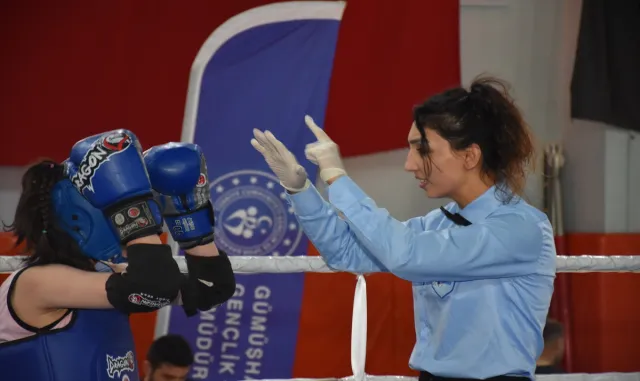 Okul Sporları Muaythai Türkiye Şampiyonası, Gümüşhane’de başladı Okul Sporları Muaythai Türkiye Şampiyonası, Gümüşhane’de başladı