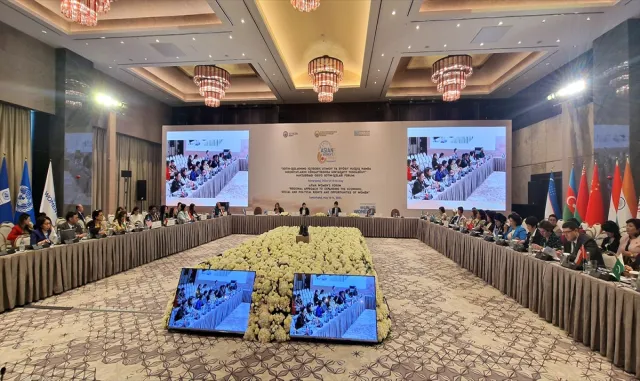 Özbekistan’da "Asya Kadınlar Forumu" düzenlendi Özbekistan’da "Asya Kadınlar Forumu" düzenlendi