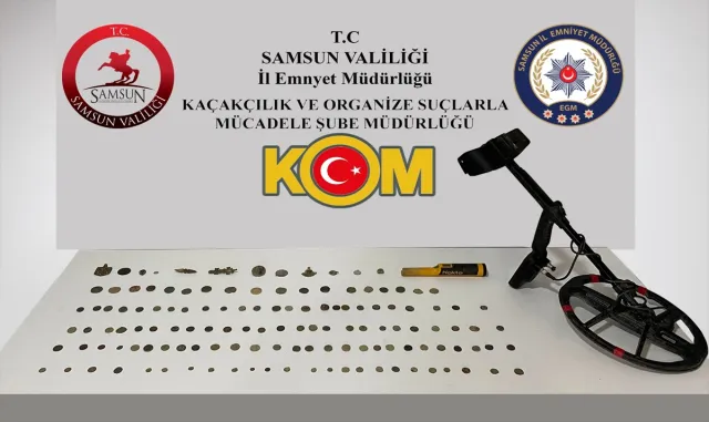 Samsun’da tarihi eser operasyonunda 2 zanlı yakalandı Samsun’da tarihi eser operasyonunda 2 zanlı yakalandı