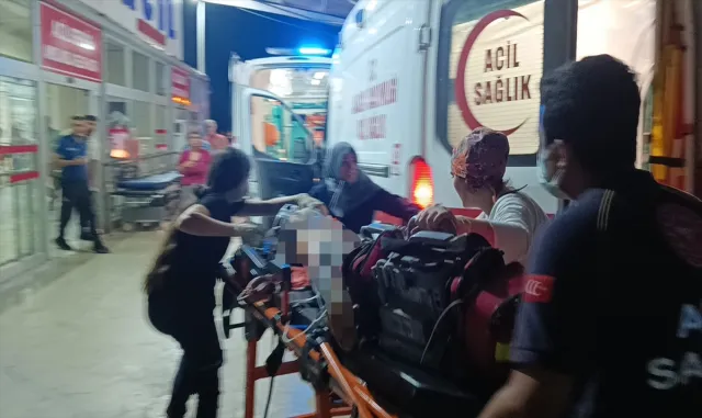 GÜNCELLEME - Adana’da 9 yaşındaki çocuk, elindeki tüfeğin ateş alması sonucu öldü GÜNCELLEME - Adana’da 9 yaşındaki çocuk, elindeki tüfeğin ateş alması sonucu öldü