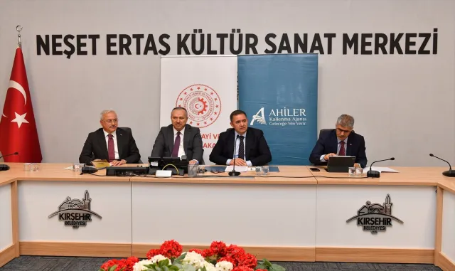 Kırşehir’de AHİKA Yönetim Kurulu olağan toplantısı yapıldı Kırşehir’de AHİKA Yönetim Kurulu olağan toplantısı yapıldı