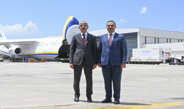 Türksat 6A’yı fırlatma için ABD’ye uğurlama töreni Türksat 6A’yı fırlatma için ABD’ye uğurlama töreni