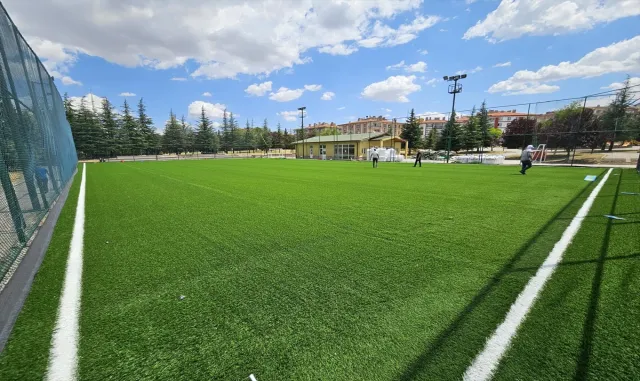 Altındağ’da spor alanları yenileniyor Altındağ’da spor alanları yenileniyor