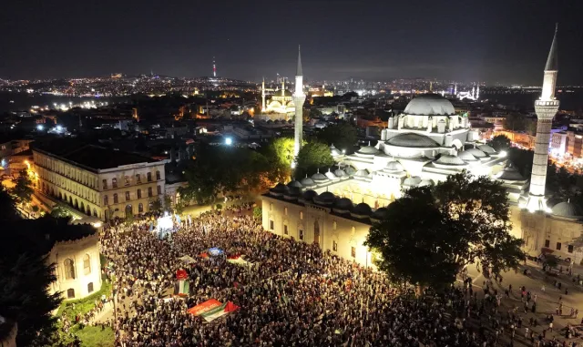 GÜNCELLEME - Heniyye suikastı İstanbul’da düzenlenen yürüyüşle protesto edildi GÜNCELLEME - Heniyye suikastı İstanbul’da düzenlenen yürüyüşle protesto edildi