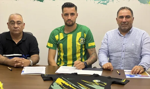 Şanlıurfaspor, Abdulkadir Sünger’i transfer etti Şanlıurfaspor, Abdulkadir Sünger’i transfer etti