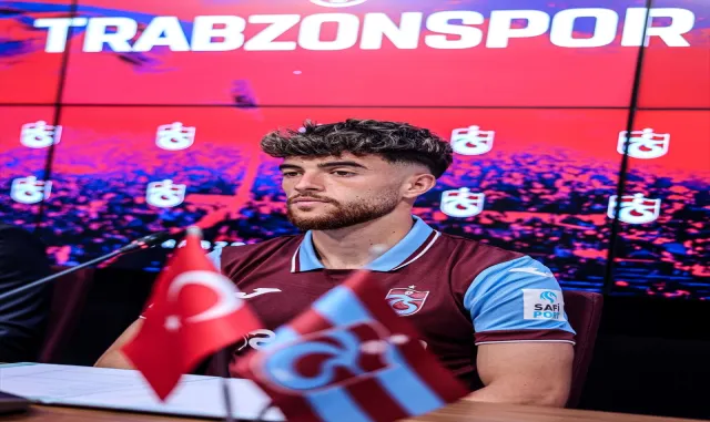 Trabzonspor, Pedro Malheiro için imza töreni düzenledi Trabzonspor, Pedro Malheiro için imza töreni düzenledi