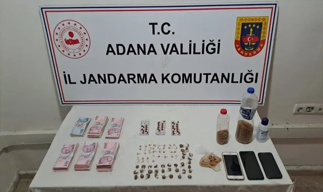 Adana’da uyuşturucu operasyonunda 4 şüpheli yakalandı Adana’da uyuşturucu operasyonunda 4 şüpheli yakalandı