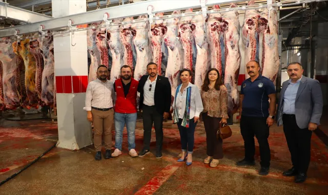 Sivas’ta pastırma üretimi yapan iş yerleri denetlendi Sivas’ta pastırma üretimi yapan iş yerleri denetlendi