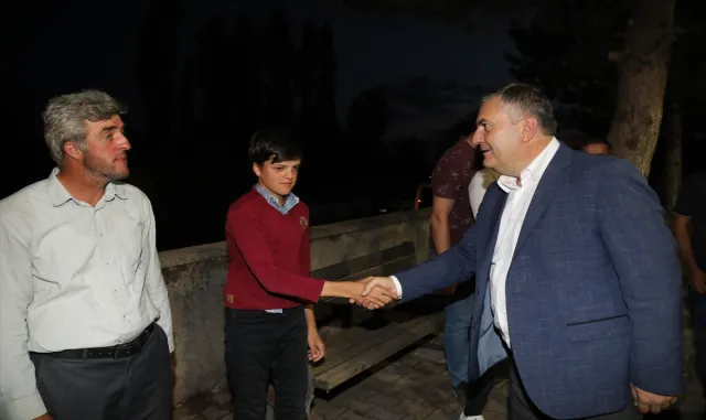 Belediye Başkanı Demirbaş’tan Yiğitli Mahallesi’ne ziyaret Belediye Başkanı Demirbaş’tan Yiğitli Mahallesi’ne ziyaret
