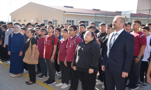 Kahramankazan’da öğrenciler dersbaşı yaptı