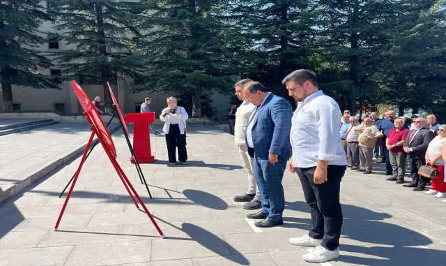 Nevşehir’de CHP’nin 101. kuruluş yıl dönümü kutlandı Nevşehir’de CHP’nin 101. kuruluş yıl dönümü kutlandı