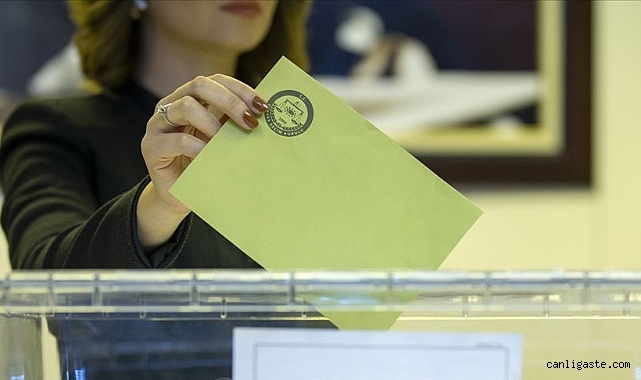 Ankara Barosu başkanlığına yeniden Mustafa Köroğlu seçildi Ankara Barosu başkanlığına yeniden Mustafa Köroğlu seçildi